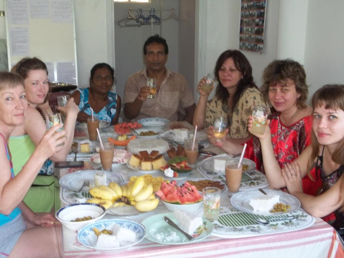 Anura Home Stay Калутара Екстериор снимка