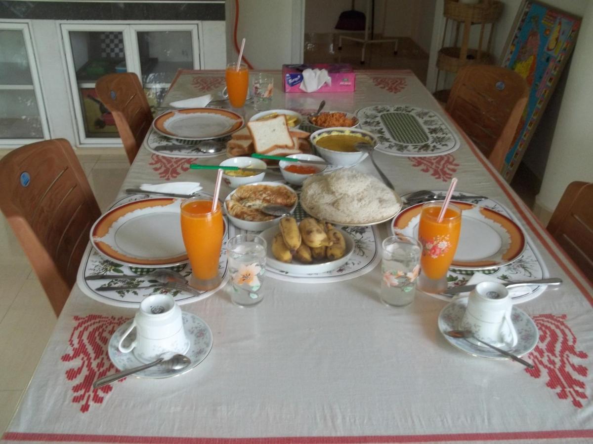 Anura Home Stay Калутара Екстериор снимка