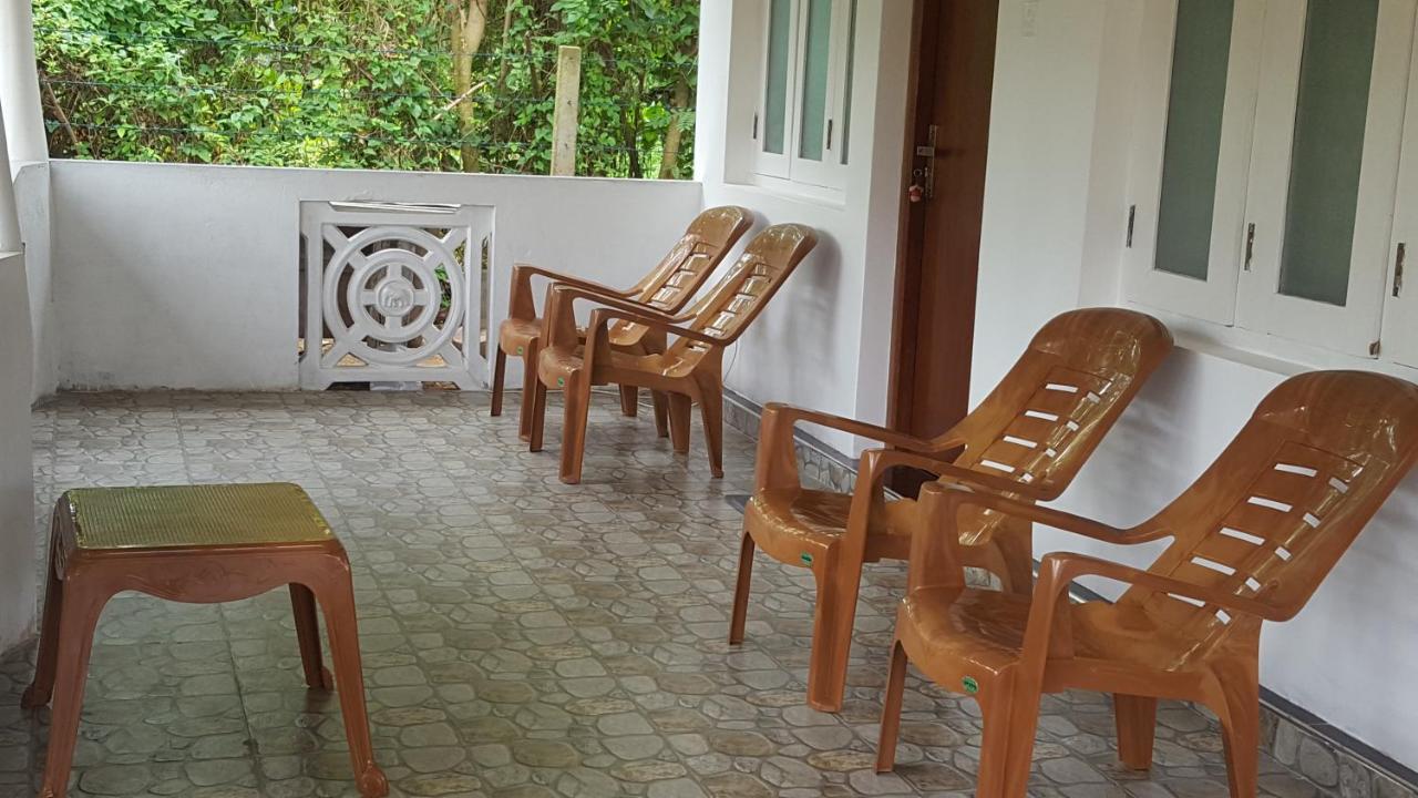 Anura Home Stay Калутара Екстериор снимка