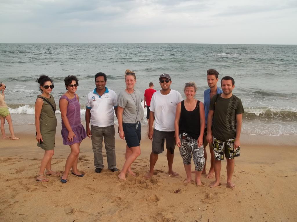 Anura Home Stay Калутара Екстериор снимка