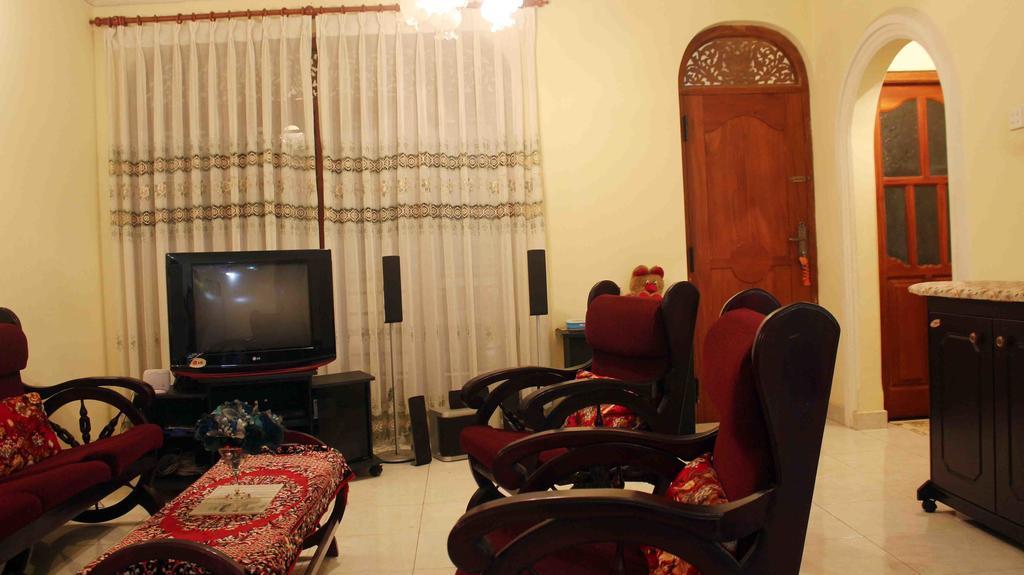 Anura Home Stay Калутара Екстериор снимка