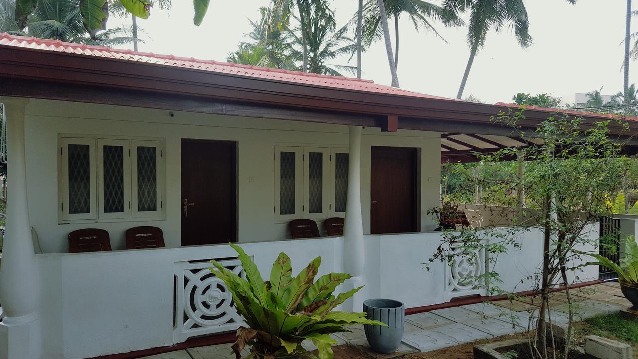 Anura Home Stay Калутара Екстериор снимка