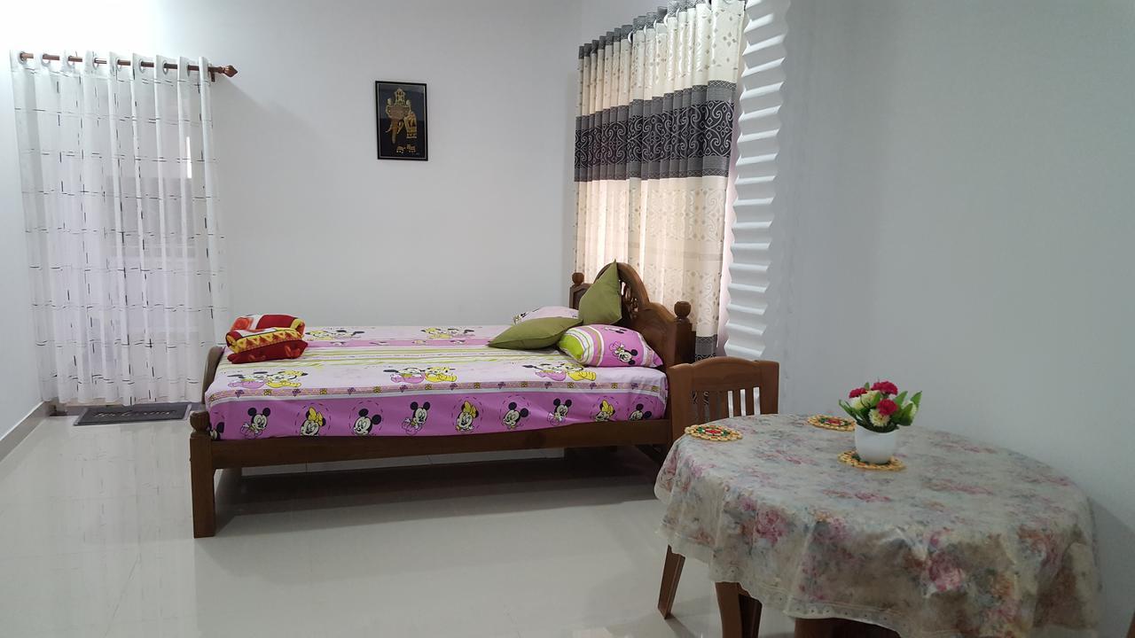 Anura Home Stay Калутара Екстериор снимка